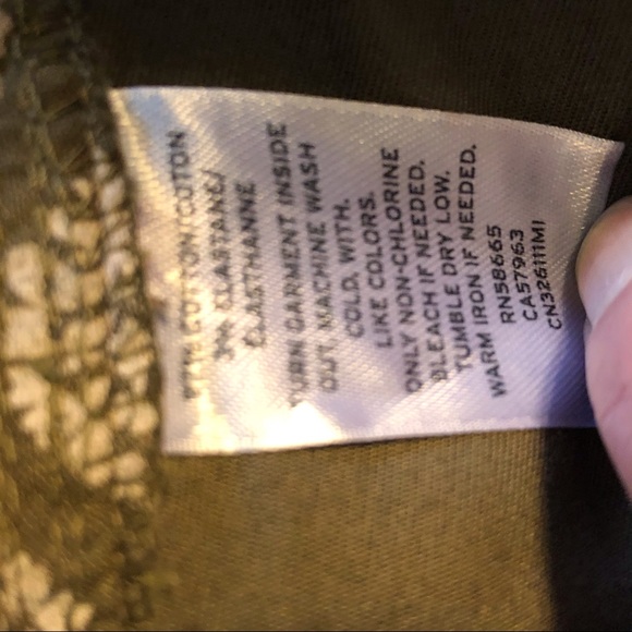 Caslon Chino Cuffed Ankle Pants. Size 6. NWT - Picture 6 of 7